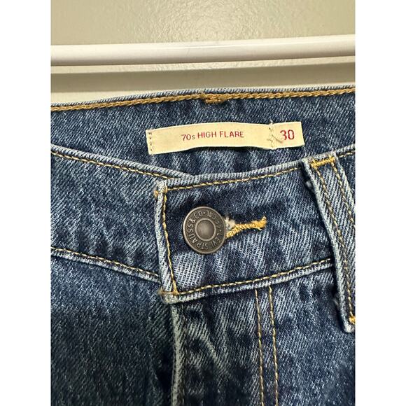 Levi’s 70’s High Rise Flare Women’s Size 30 - Picture 4 of 10